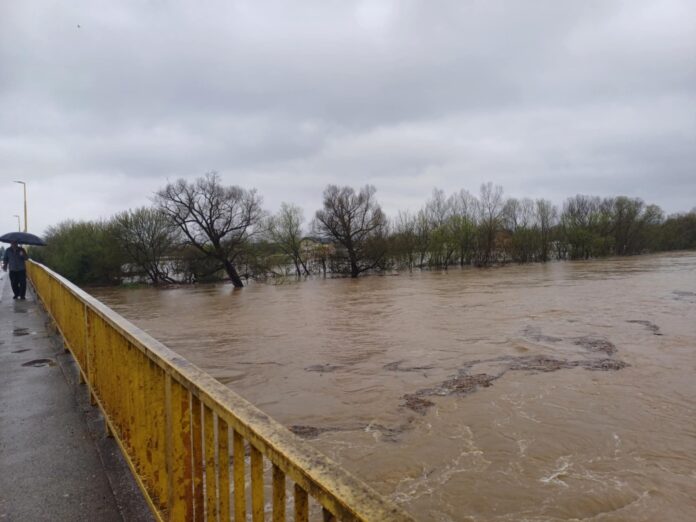 3fc9bb58-b708-4cda-85f4-9338e53ad37e