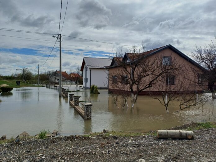 6635ce15-90be-4bee-a767-65685aa20fbc