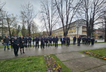 Policijska uprava: Služen pomen stradalim policajcima