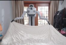 Kina predstavila robota koji kuva, čisti i sprema krevet